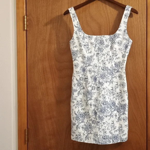 Christian Lacroix Toile De Jouy Dress - Size 0 - Classic French Floral Design - Picture 2 of 12